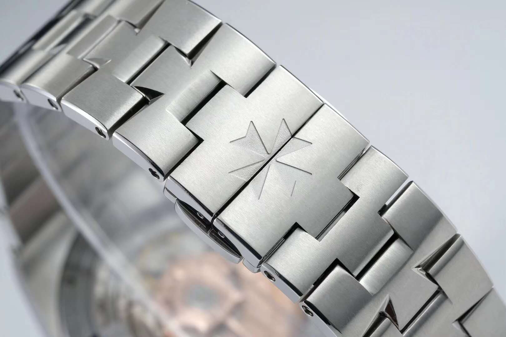 Overseas Grey Dial Ref: 4500V