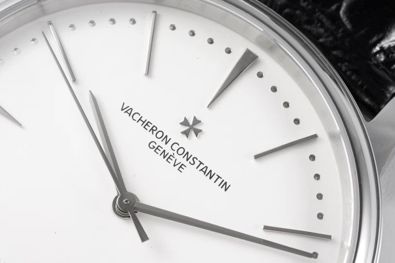 Patrimony White Dial in White Gold Ref: 85180