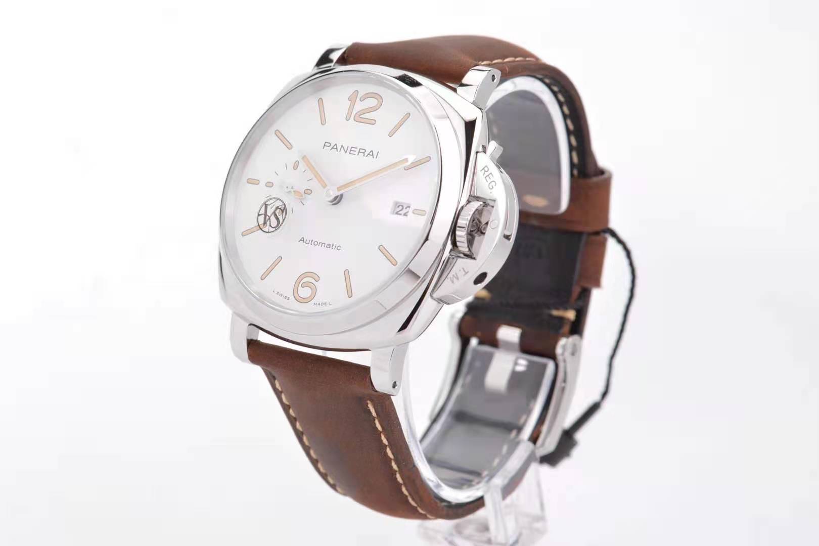 PAM1046 Luminor Due 42mm