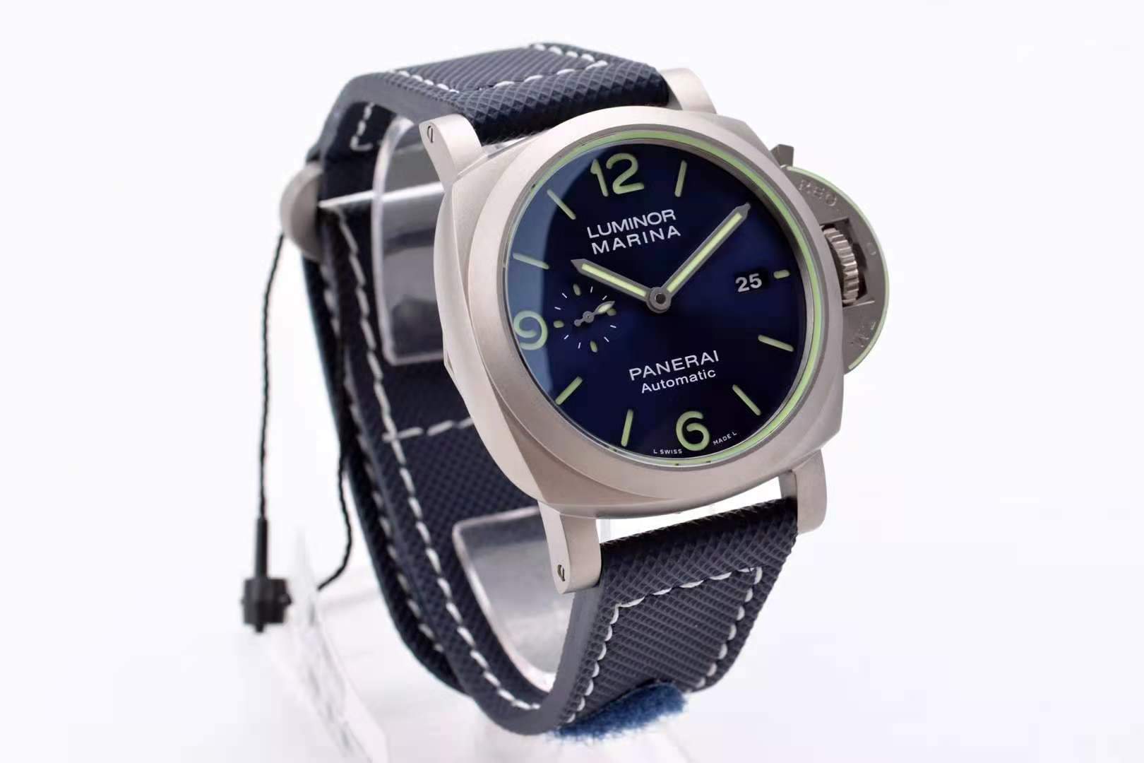 PAM1117 Luminor Marina 44mm