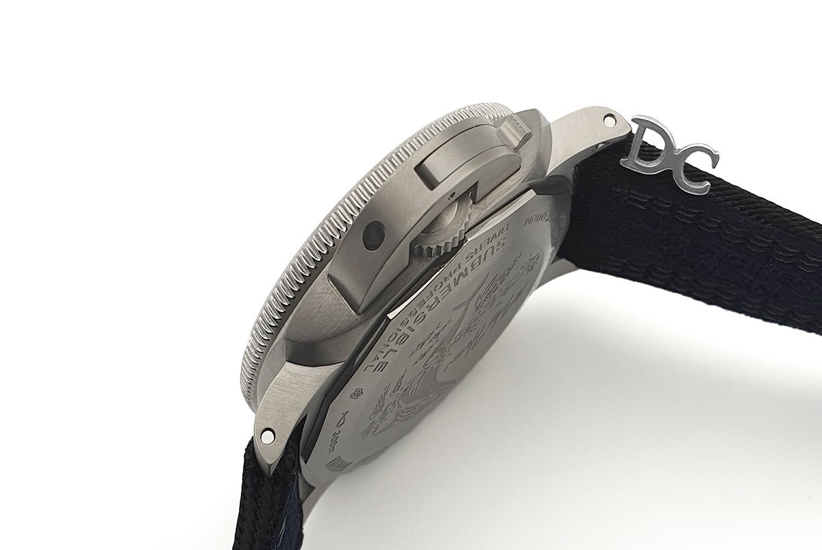 PAM984 Submersible Mike Horn Edition