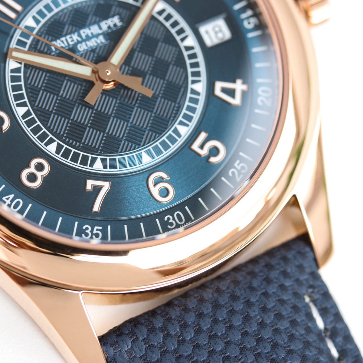 Calatrava 6007 Blue Dial in Rose Gold
