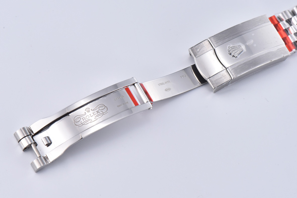 Datejust 36 126234 Bright Black Dial with D1am0nd Marker in Steel in Jubilee Bracelet